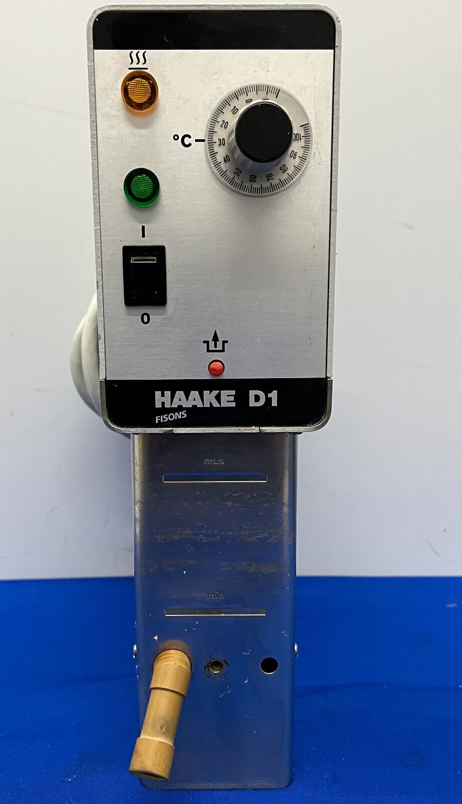 HAAKE D1 001-3950 IMMERSION HEATED CIRCULATOR - FOR PARTS/REPAIR