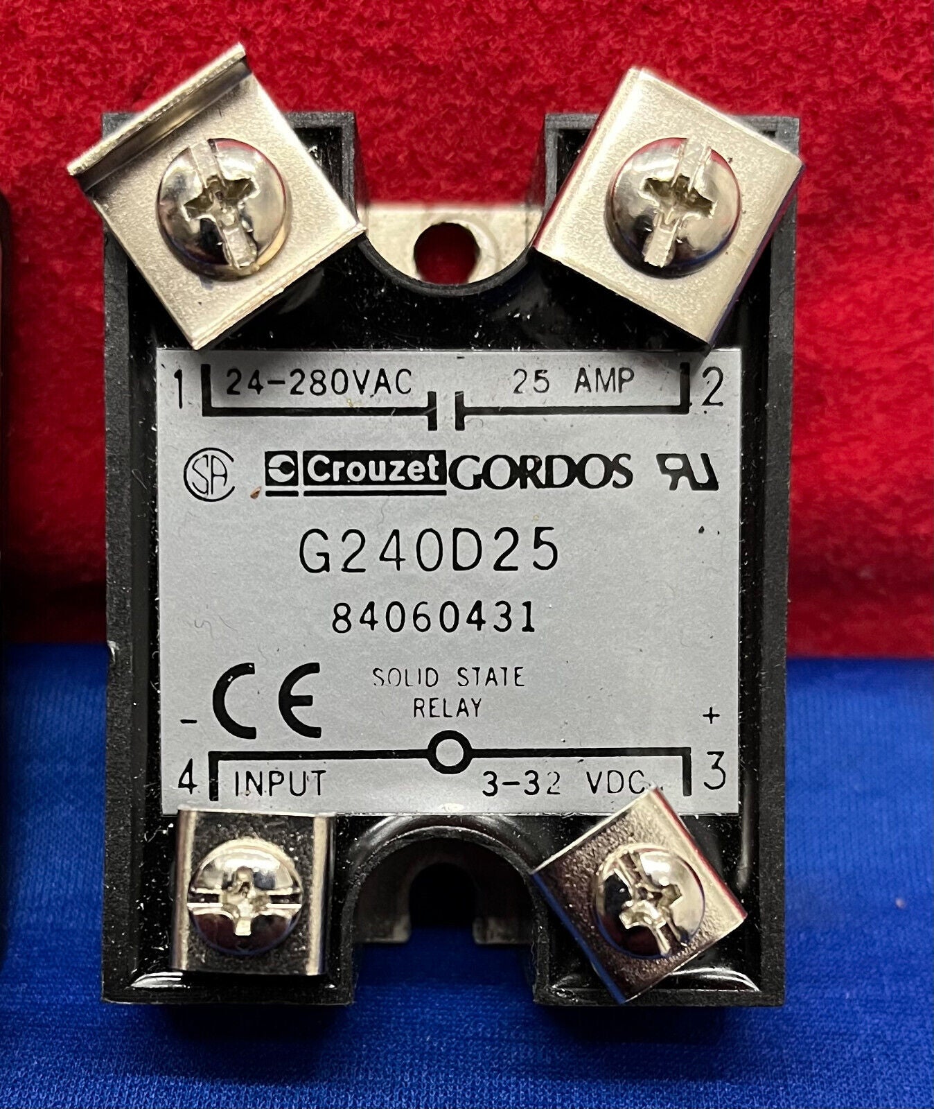 1 LOT QTY OF 2 - CROUZET GORDOS G240D25 SOLID STATE RELAY 84060431