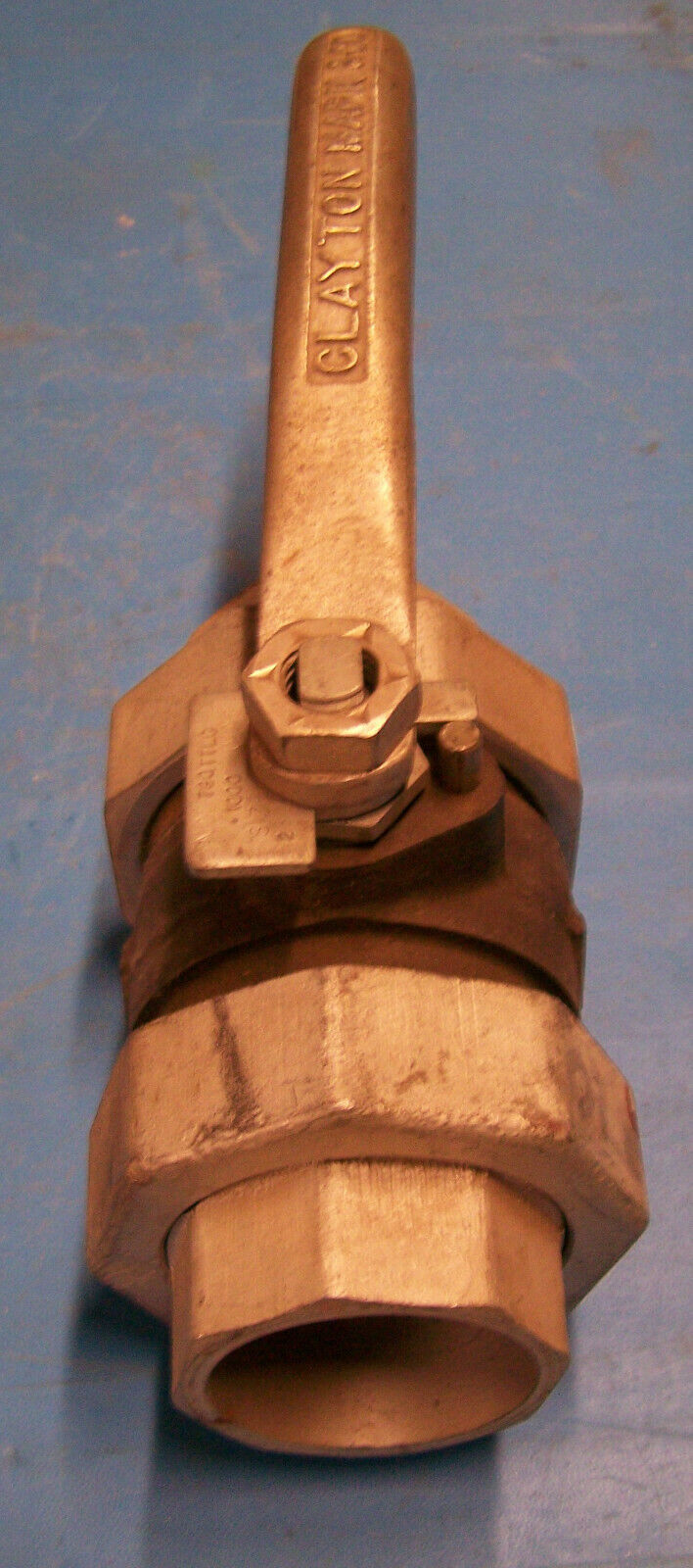 CLAYTON MARK & COMPANY NO 790TTL VALVE WITH ON/OFF HANDLE