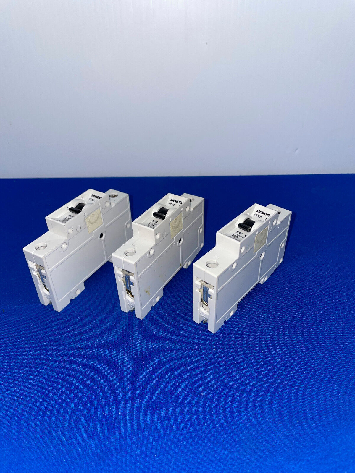 SIEMENS, 5SX21, MINI CIRCUIT BREAKER, SELLING AS 1 LOT QTY 3