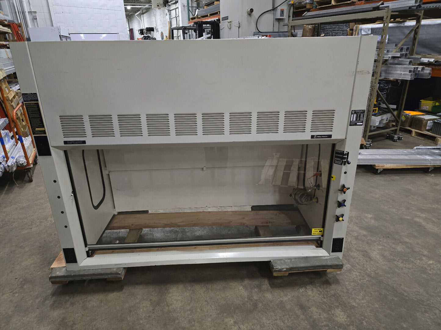 FISHER HAMILTON 6' FUME HOOD