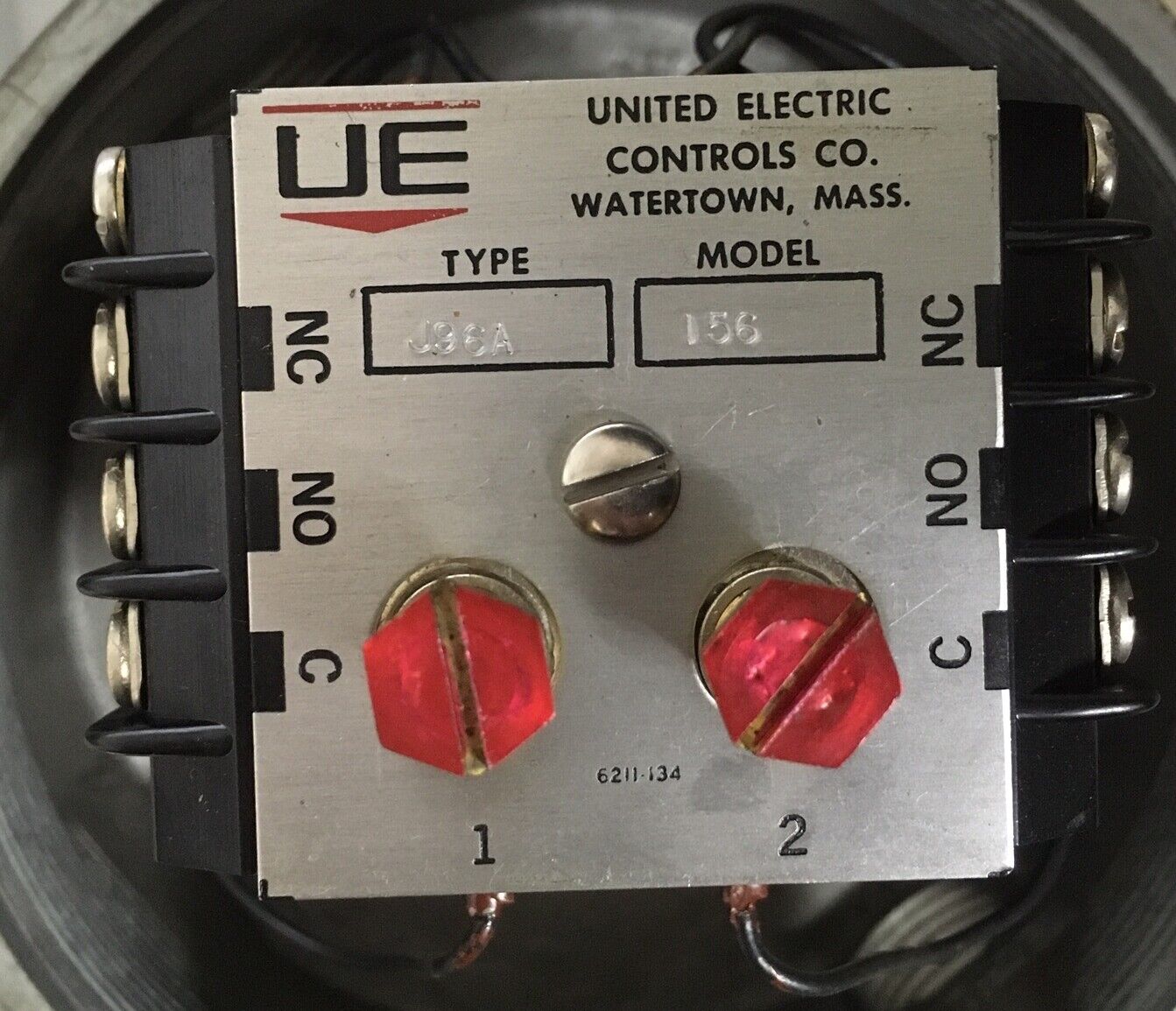 United Electric Controls Model 156 Type J96A Dual Set Point Pressure Switch