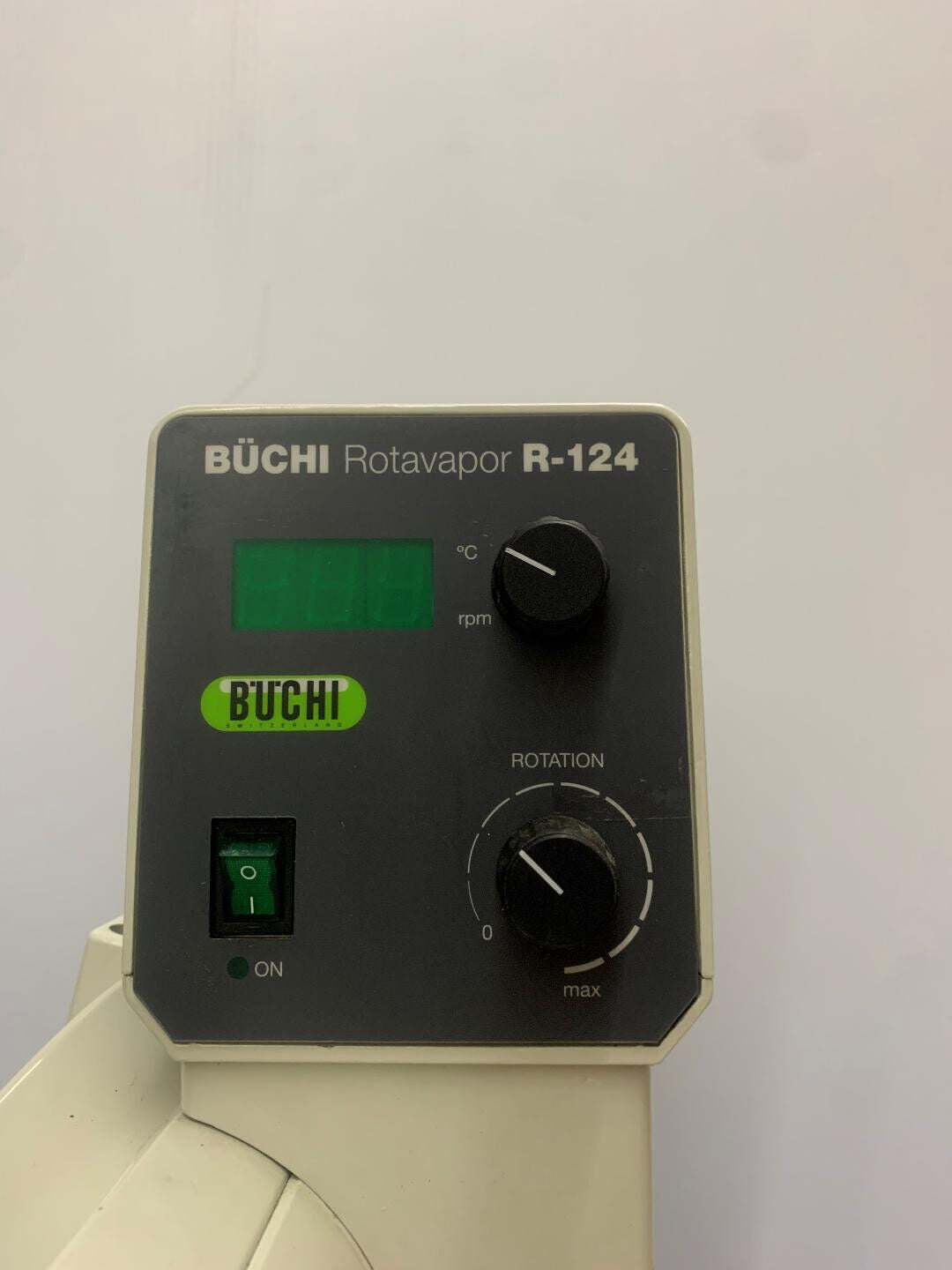 BUCHI LABORTECHNIK AG B-481 / ROTAVAPOR R-124 / TYPE R-124V29P  VOLT 230-240VAC