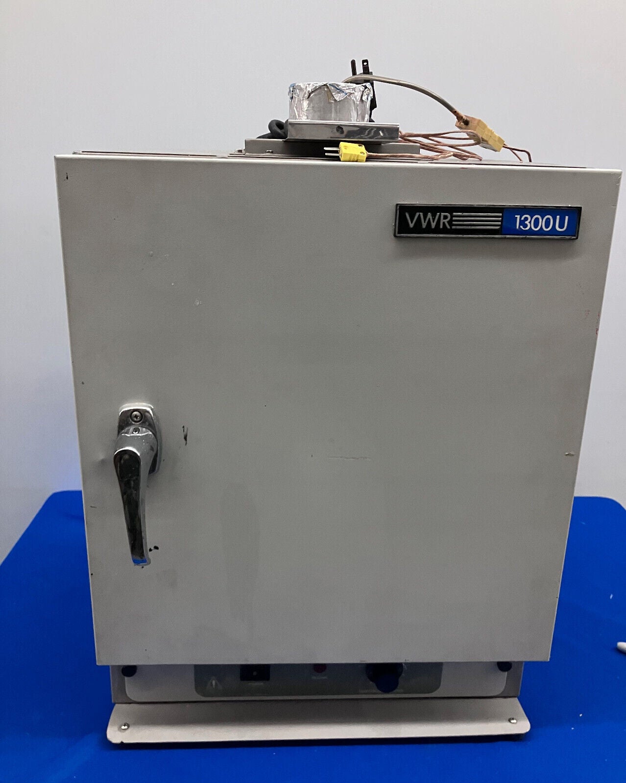 VWR 1300U GRAVITY CONVENCTION UTILITY OVEN