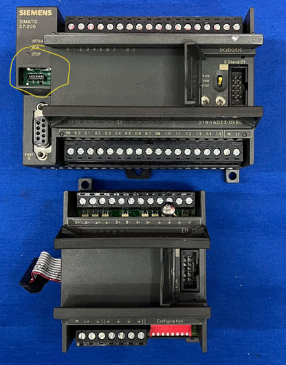 SIEMENS Menge: (1)- SIMATIC S7-200 (1)- CPU224 (1)- EM231 &amp; (2)- EM222 RELAIS 