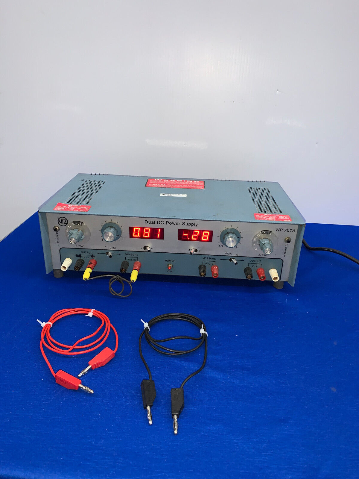 VIZ WP 707A /WP-707A SN K1605 DUAL DC POWER SUPPLY,INPUT 120 VAC 50-60HZ 225WATT