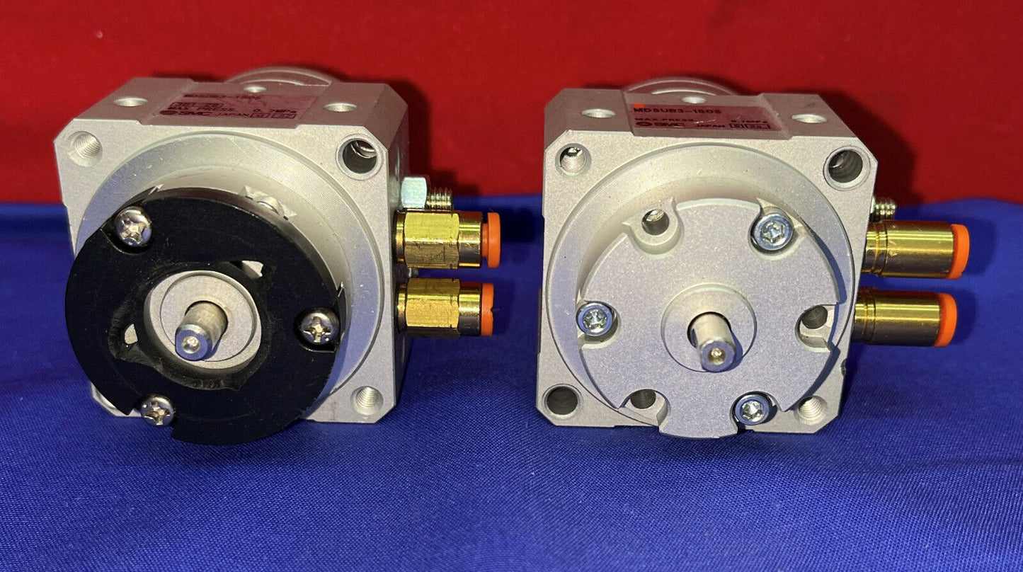 Lot of 2 SMC MDSUB3-180S Rotary Table Actuator (cracked/missing plastic bottom)