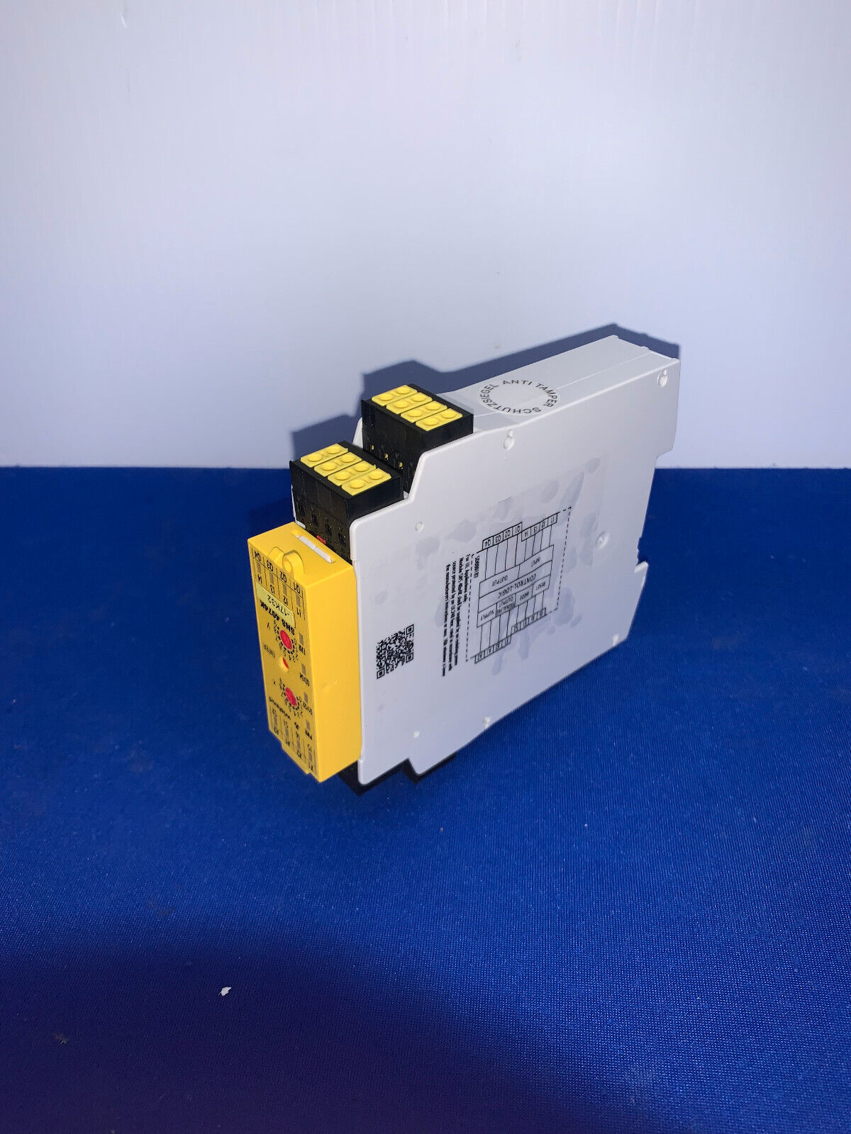 WIELAND SNS 4074K-C SAFETY CONTROLLER D-01