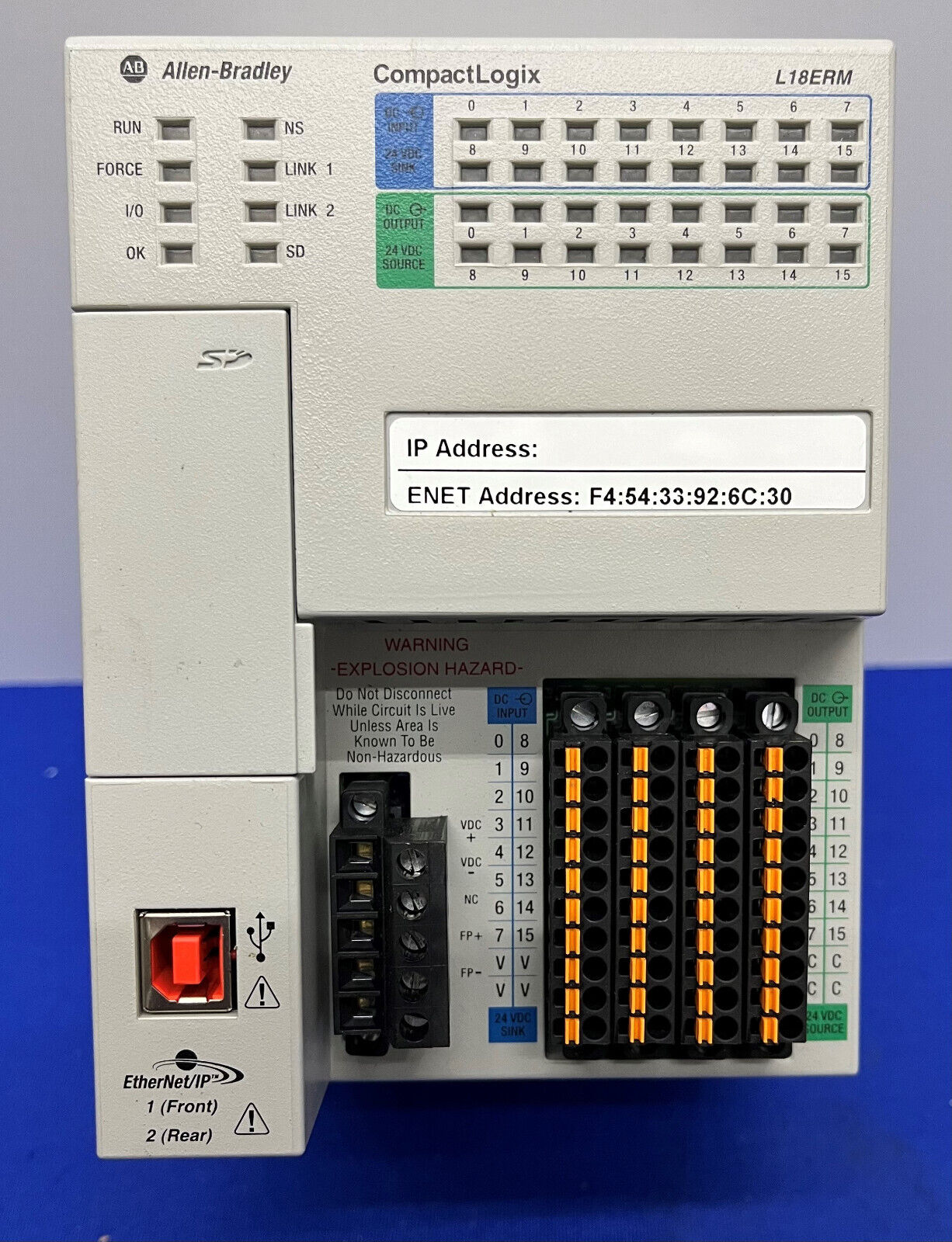 CONTROLADOR COMPACTLOGIC DE 0,5 MB DE AB ALLEN BRADLEY - MOVIMIENTO 1769-L18ERM-BB1B SERIE B