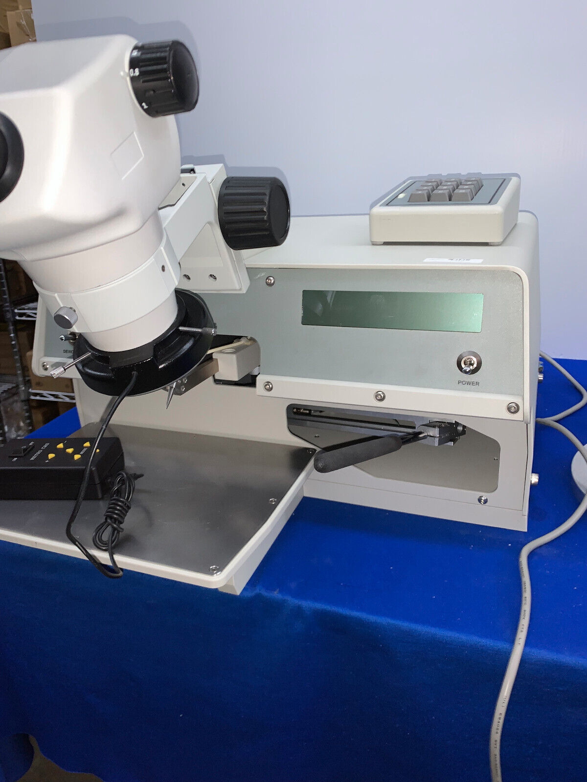 WEST BOND 70PTC PULL TESTER W/MICROSCOPE & WF10X/22 EYEPIECES