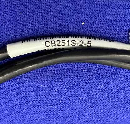 CABLE DE INTERFAZ CB251S-2-5 DE 248 A A 1250 A DE MKS INSTRUMENTS LOTE DE 4