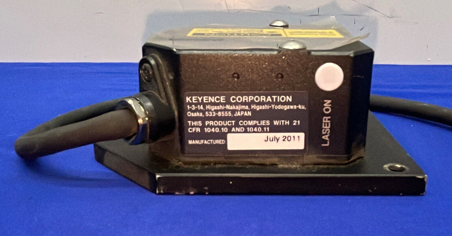 KEYENCE LK-H057 SENSOR HEAD WIDE TYPE LASER CLASS 2