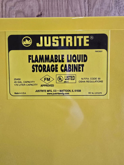 JUSTRITE 25450 45 GALLON / 170 LITER FLAMMABLE LIQUID STORAGE CABINET