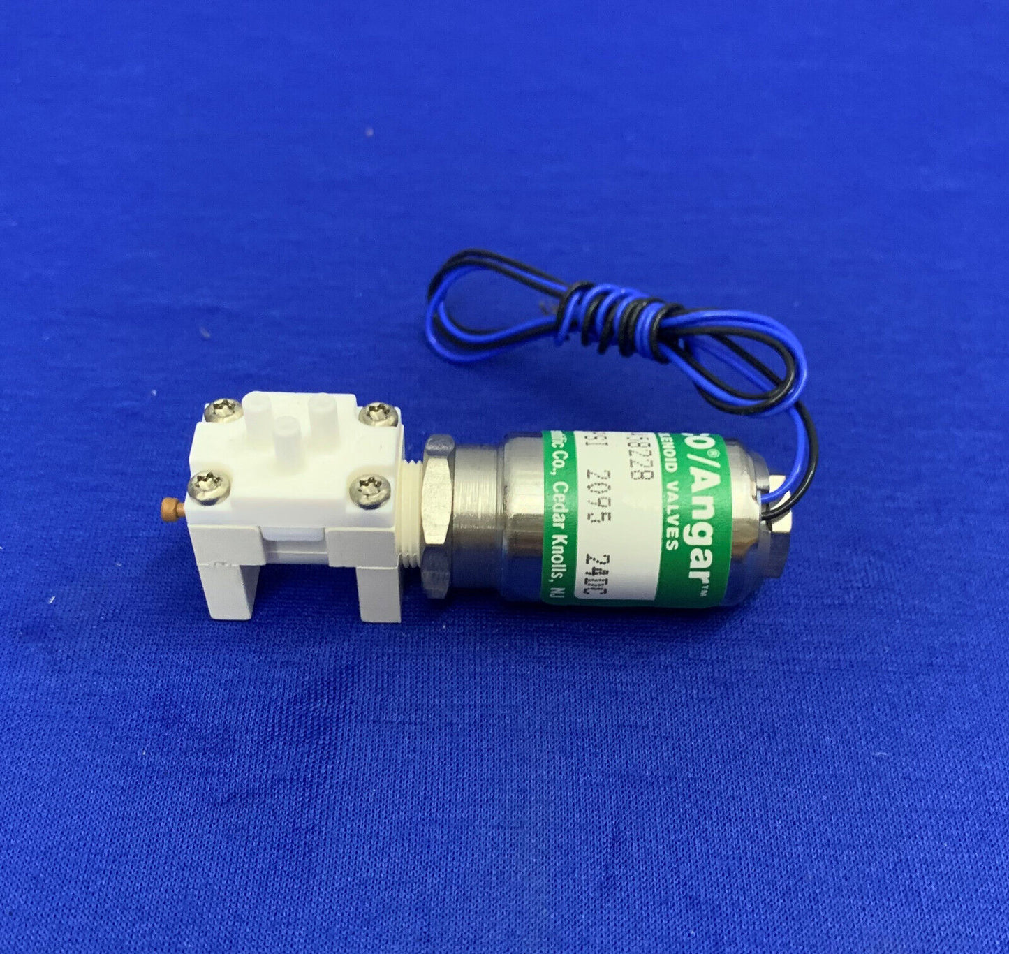 ASCO / ANGAR SOLENOID VALVE P/N 458228 V / 35 PSI 2095