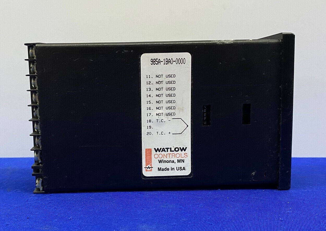 CONTROLADOR DE TEMPERATURA SERIE 985/985A-1BA0-0000 DE WATLOW CONTROLS - PIEZAS/REPARACIÓN