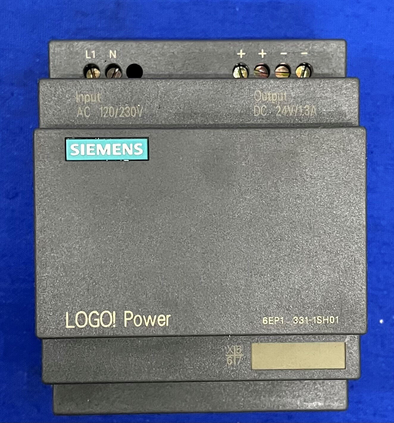 SIEMENS LOGO 24RCL 6ED1 053-1HB00-0BA2 &amp; 6EP1331-1SH01