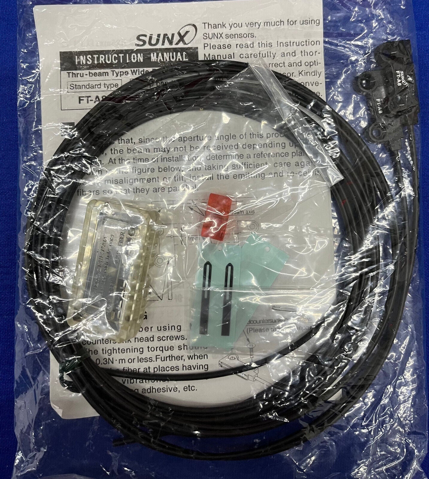 1 LOTE DE 2 SENSORES DE FIBRA ÓPTICA SUNX FT-A8 UFTA8