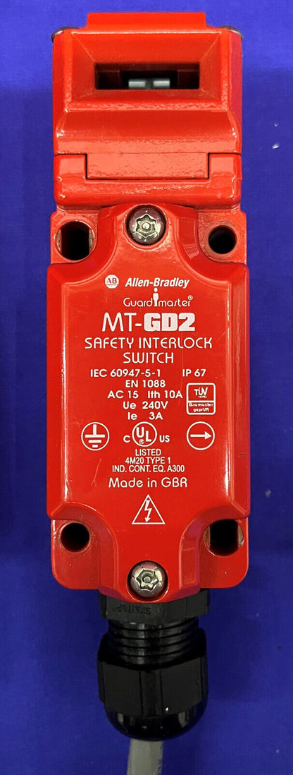 Menge: 2 Allen Bradley Guard Master MR-GD2 Sicherheitsverriegelungsschalter, 1 Schlüssel fehlt