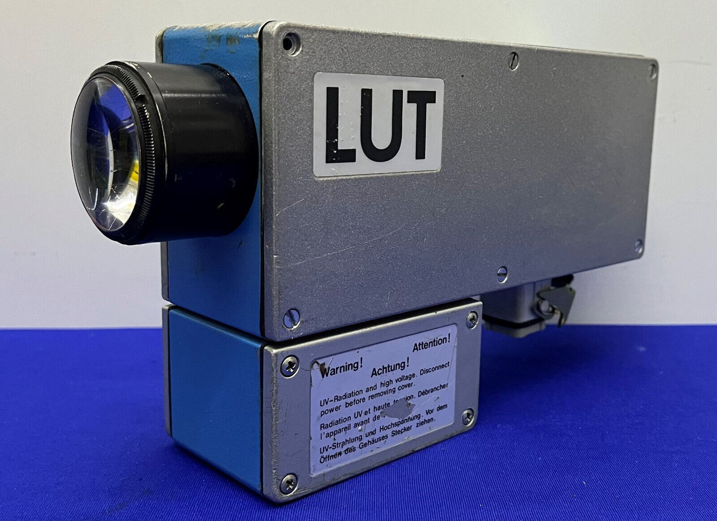 SICK MODEL LUT-1-430 OPTIK ELEKTRONIK LUMINESCENCE SENSOR 18-30 VDC