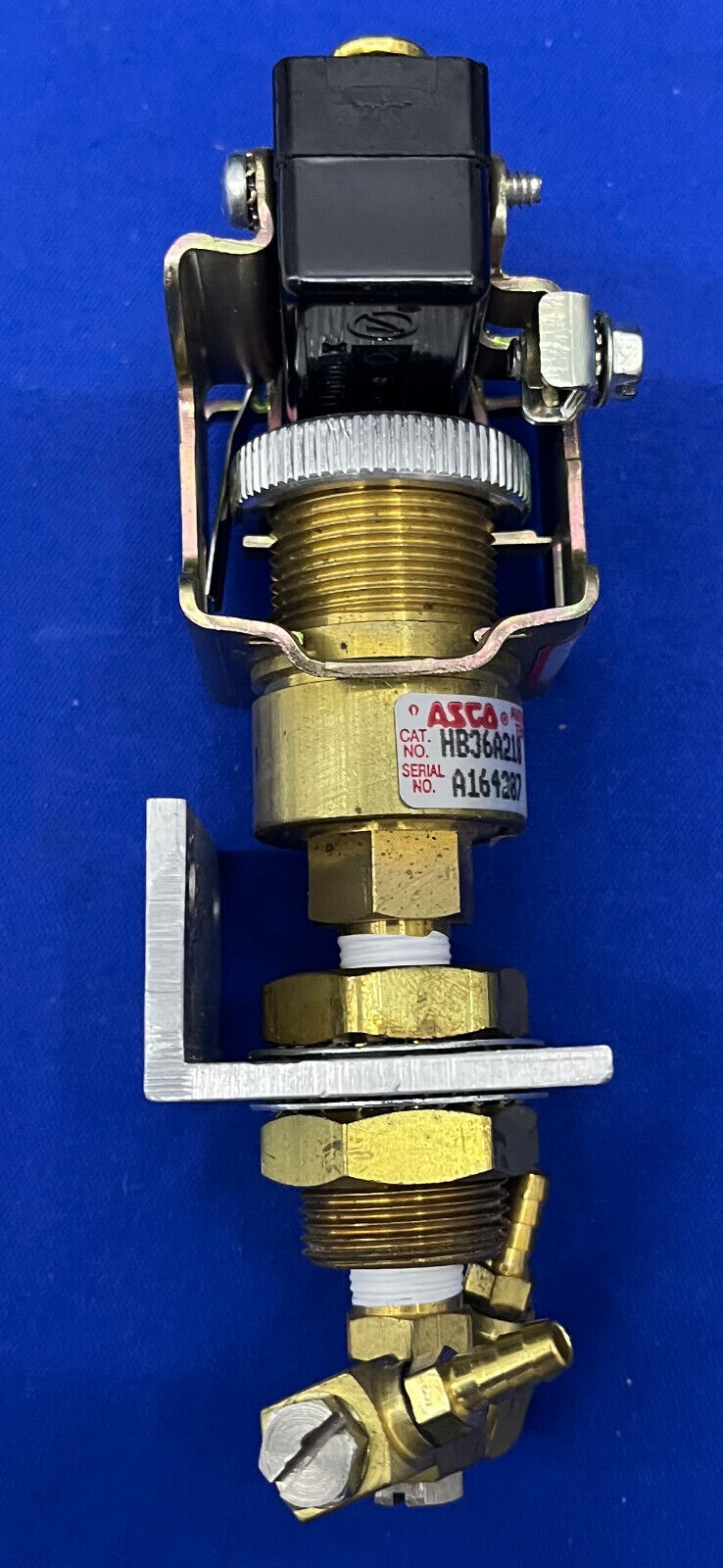 ASCO ®  PRESSURE SWITCH HB36A218 8-25 PSI 0.6-1.7 BARS CODE 9352  1/8 NPT