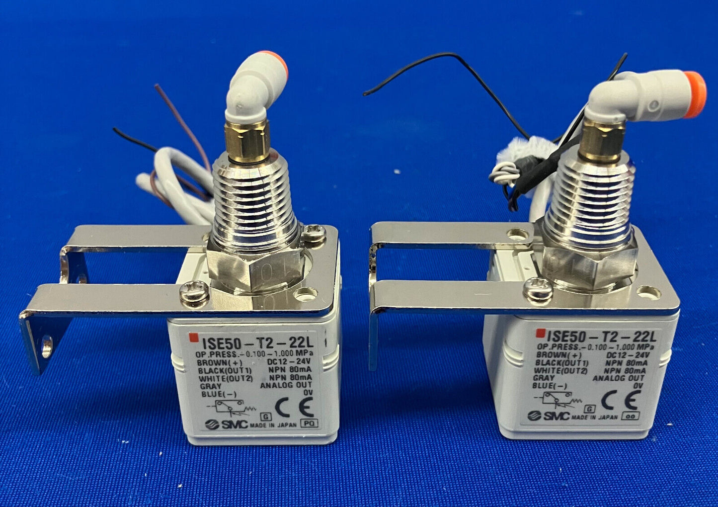 SMC ISE50-T2-22L PRESSURE SWITCH LOT OF 2