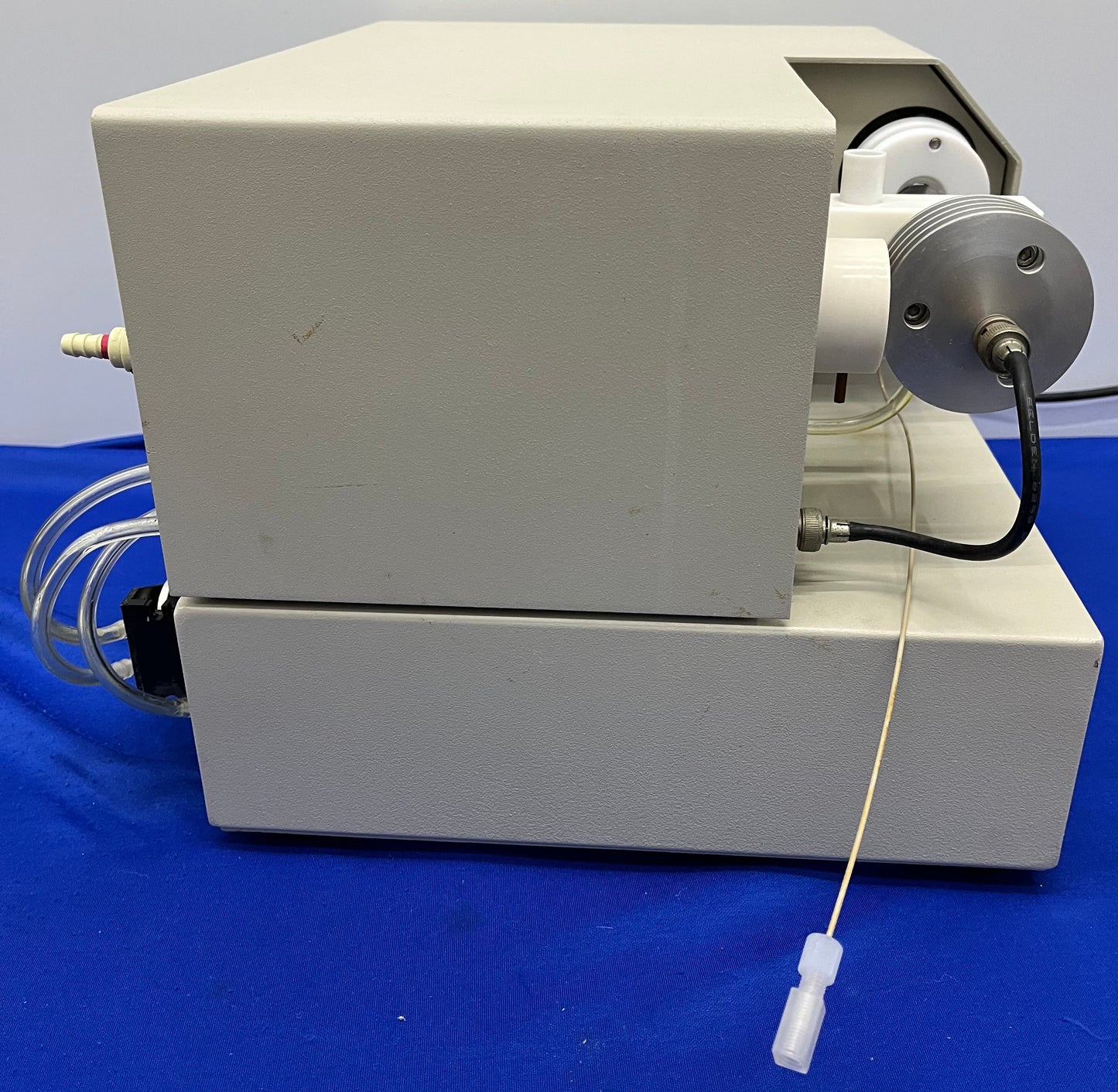 CETAC TECH U-5000AT+ ULTRASONIC NEBULIZER /  AT+ (ICP SPECTROMETRY) FOR PARTS REPAIR