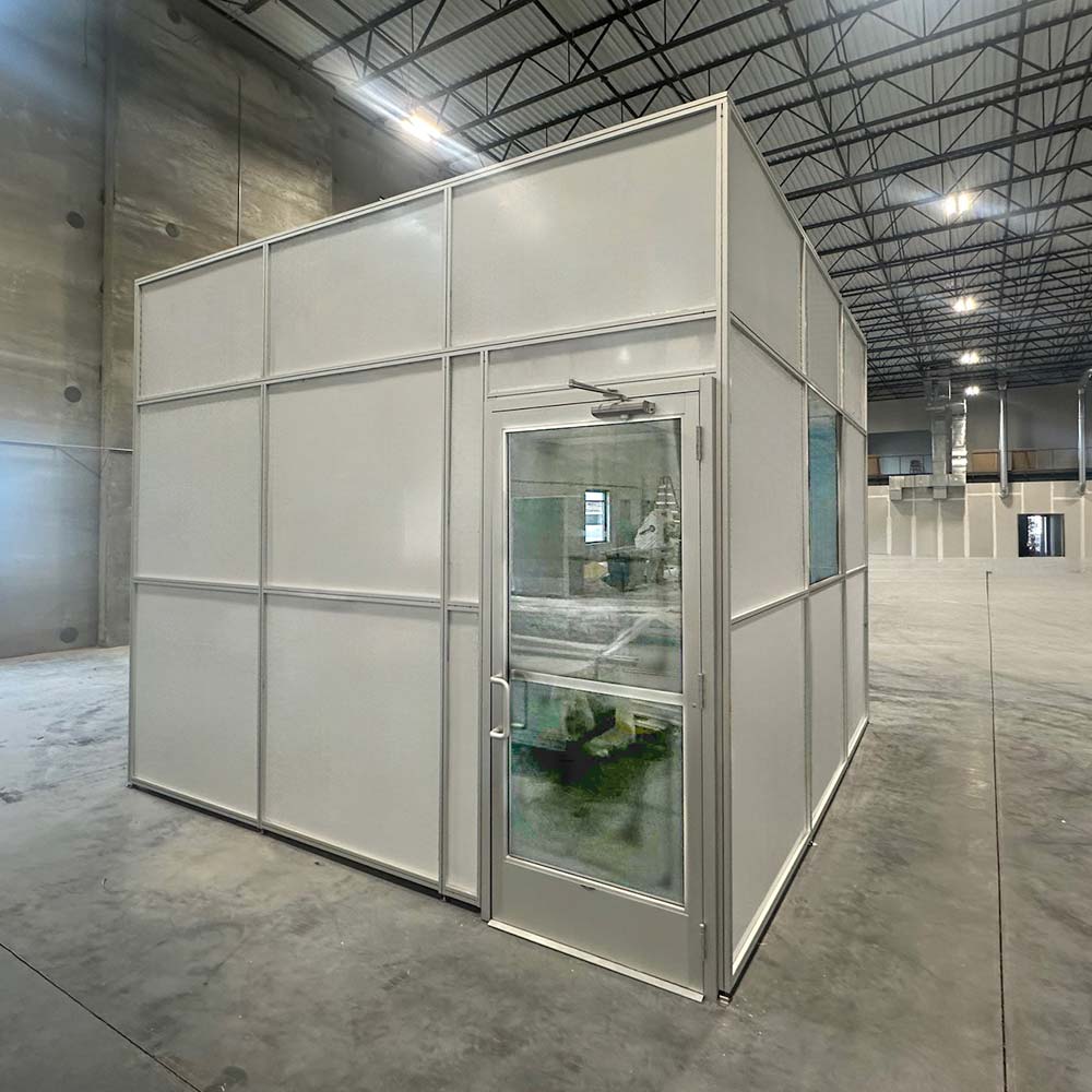 mmbt-metro-cad-12x12-cleanroom-front-view-door-and-right-side-wall-with-window