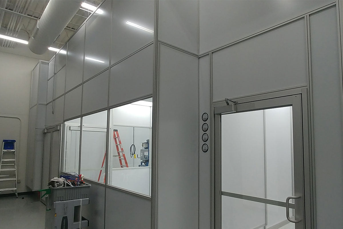 mmbt-metro-cad-cleanroom-hard-wall-door-outside-view
