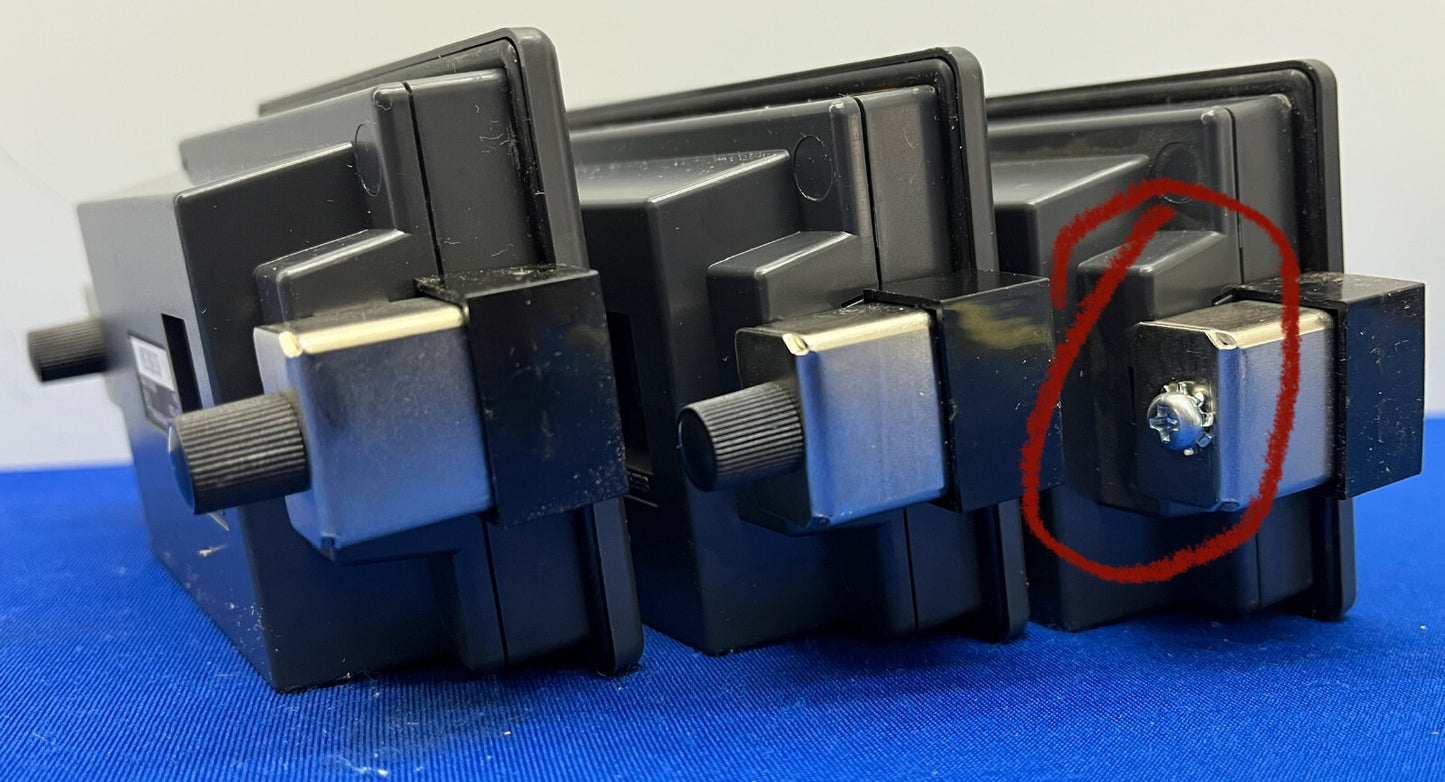 PANNELLO INTERFACCIA OPERATORE KEYENCE CORP KV-D20 4 LINEE - PARTI/RIPARAZIONE - 1 LOTTO QTY 3