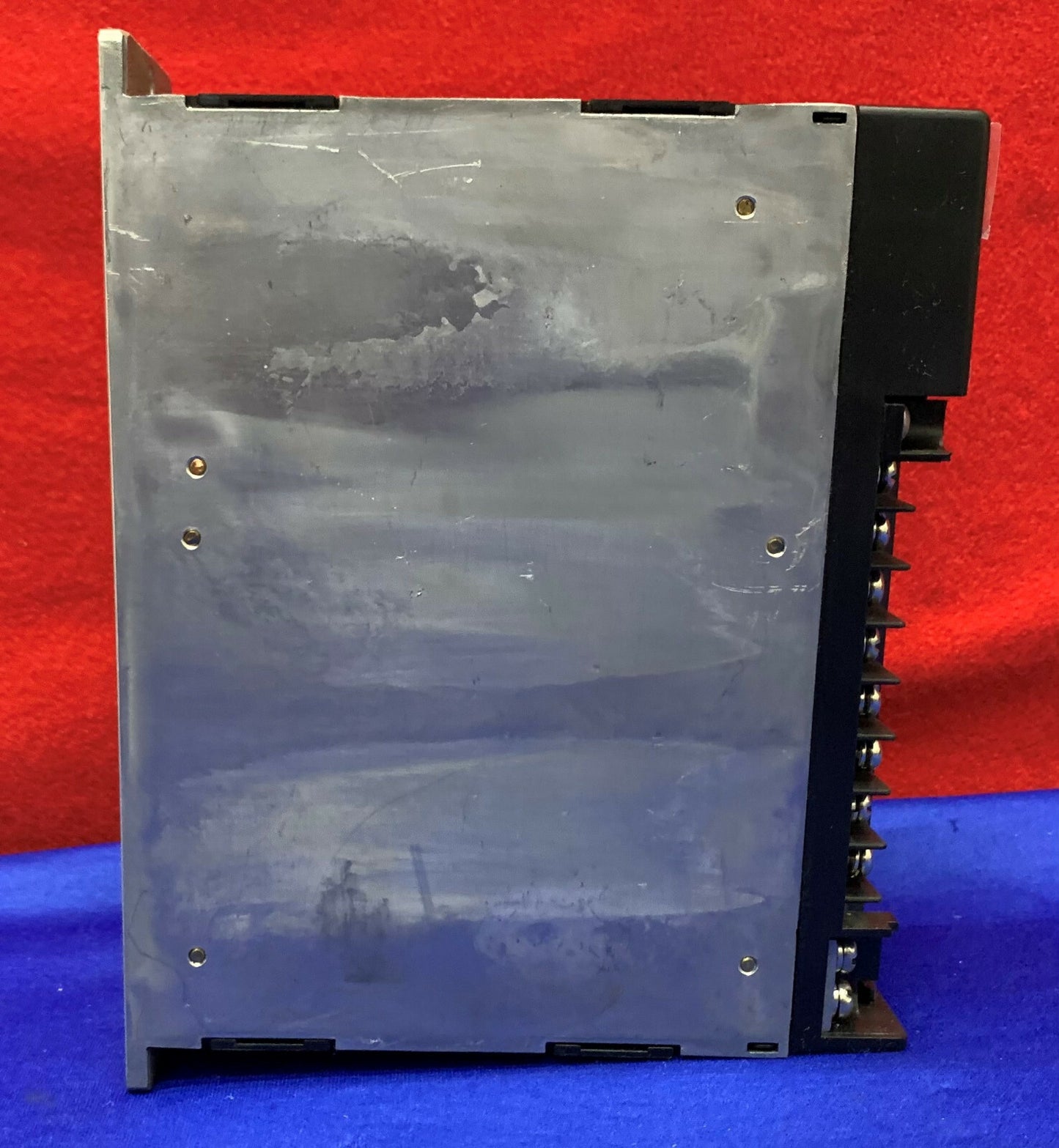Pilote d'amplificateur servo GE Fanuc série SL IC800SLA0101A (couvercle manquant)
