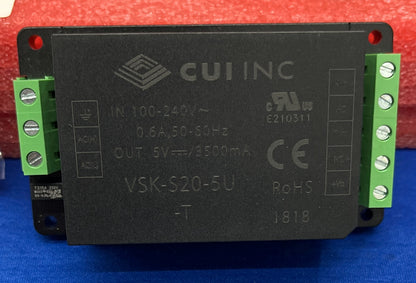 CANTIDAD 12 - CUI DIGI-KEY VSK-S20-5U-T 102-2614-ND CONVERTIDOR CA/CC PARA MONTAJE EN PLACA