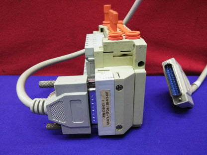 SMC-Stationsverteiler mit 7 SV1100-5FU-Ventilen und Kabel 