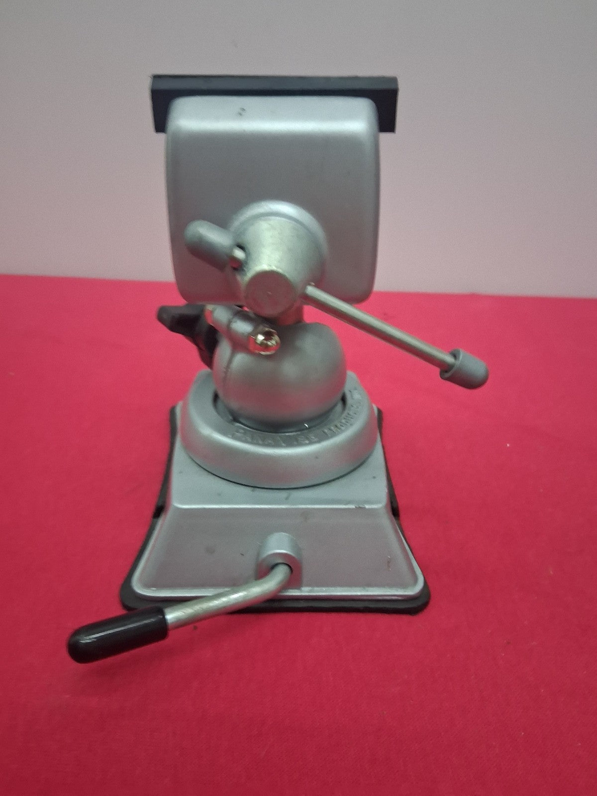PANAVISE 381 Benchtop Vise Multi Angle with Swivel  Vacuum Base 2.25" Jaws
