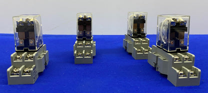 Relais Omron Ly2 avec prises de relais Dayton 2A582E - 1 lot de 4 
