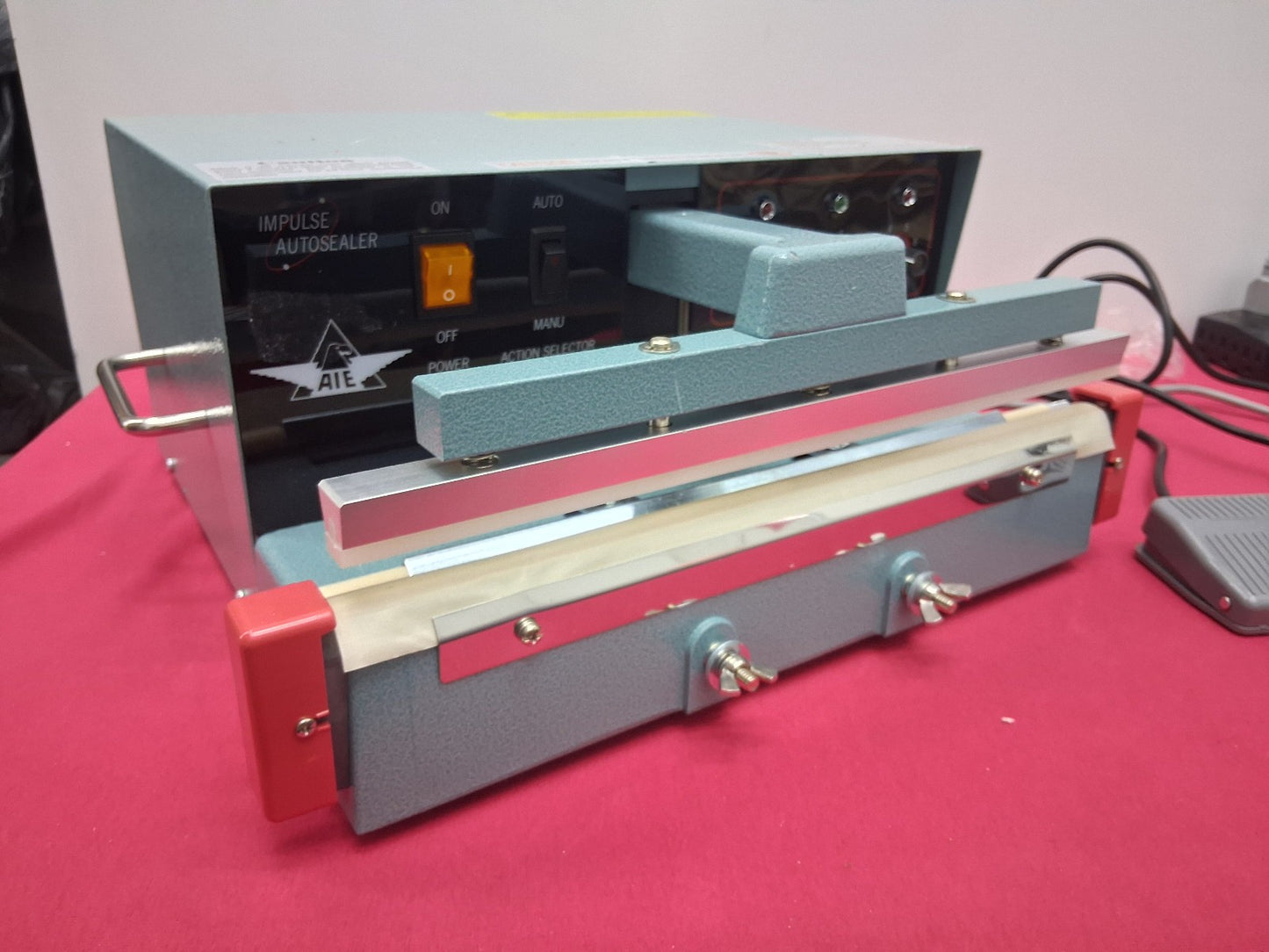 AIE-305A1 AIE-305AI 14" Automatic Impulse Sealer Heat Heavy Duty Tabletop +Pedal