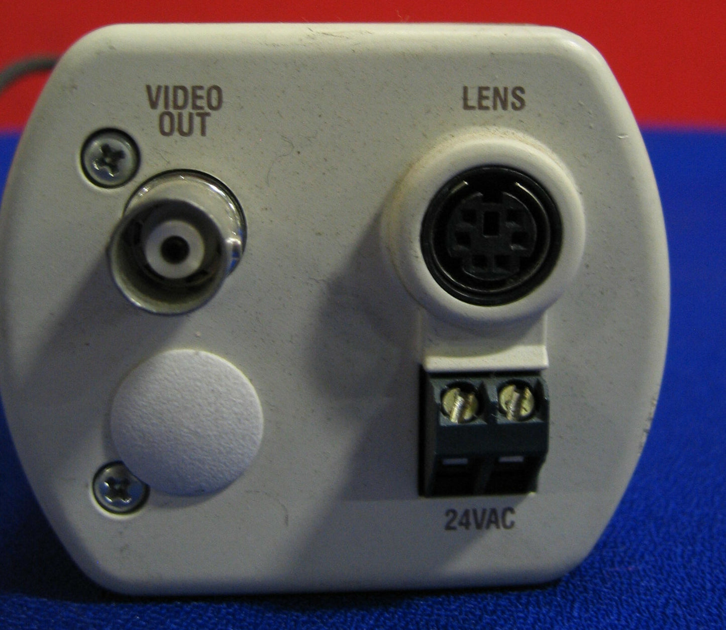 BURLE ÜBERWACHUNGSKAMERA MODELL TC552A-4 BEIGE ÜBERWACHUNGSKAMERA