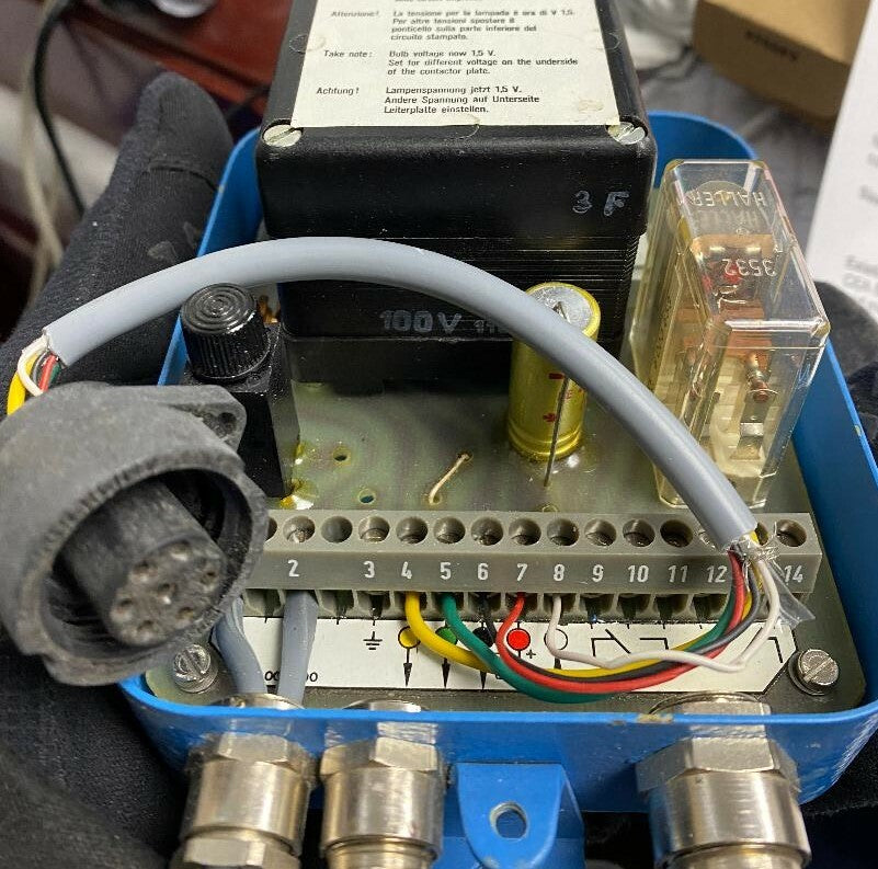 OPTIK ELEKTRONIK SICK NP 05/NP-05/NP05 ALIMENTATORE CON FUSIBILE DI COMMUTAZIONE