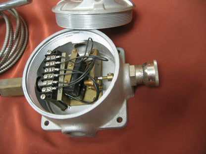 UNITED ELECTRIC CONTROL CO. 88 B 70-370 GRAD F EINSTELLBARER THERMOSTAT GEFAHRENSPERRE