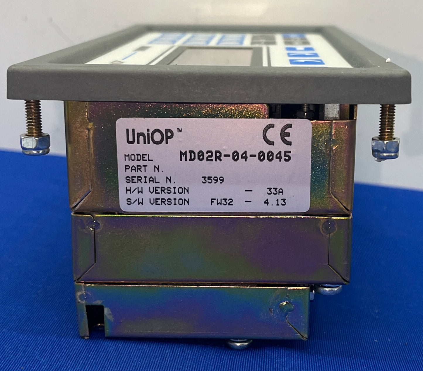 PANEL DE INTERFAZ DE OPERADOR DE CONTROL UNIOP™ MD02R-04-0045 4 FILAS x 20 CARACTERES