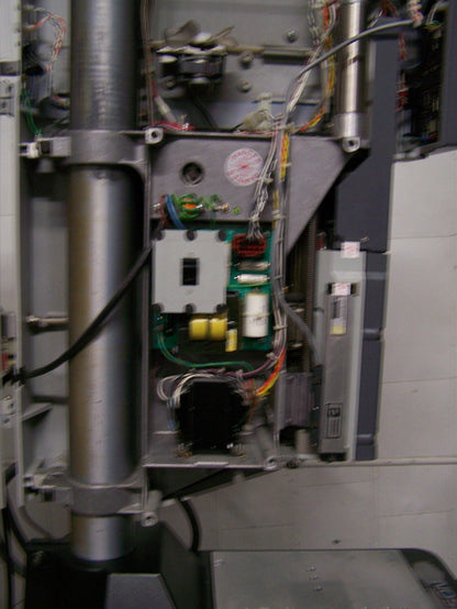 BRANSON ULTRASONIC WELDER 910IWT INPUT 117 VAC 13 AMP 50/60 HZ FOR PARTS REPAIR