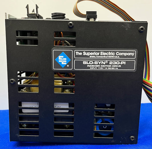 SUPERIEURE ELEKTRISCHE SLO-SYN 230-PI INDEXEERMOTORAANDRIJVING 115V 1A 50/60HZ