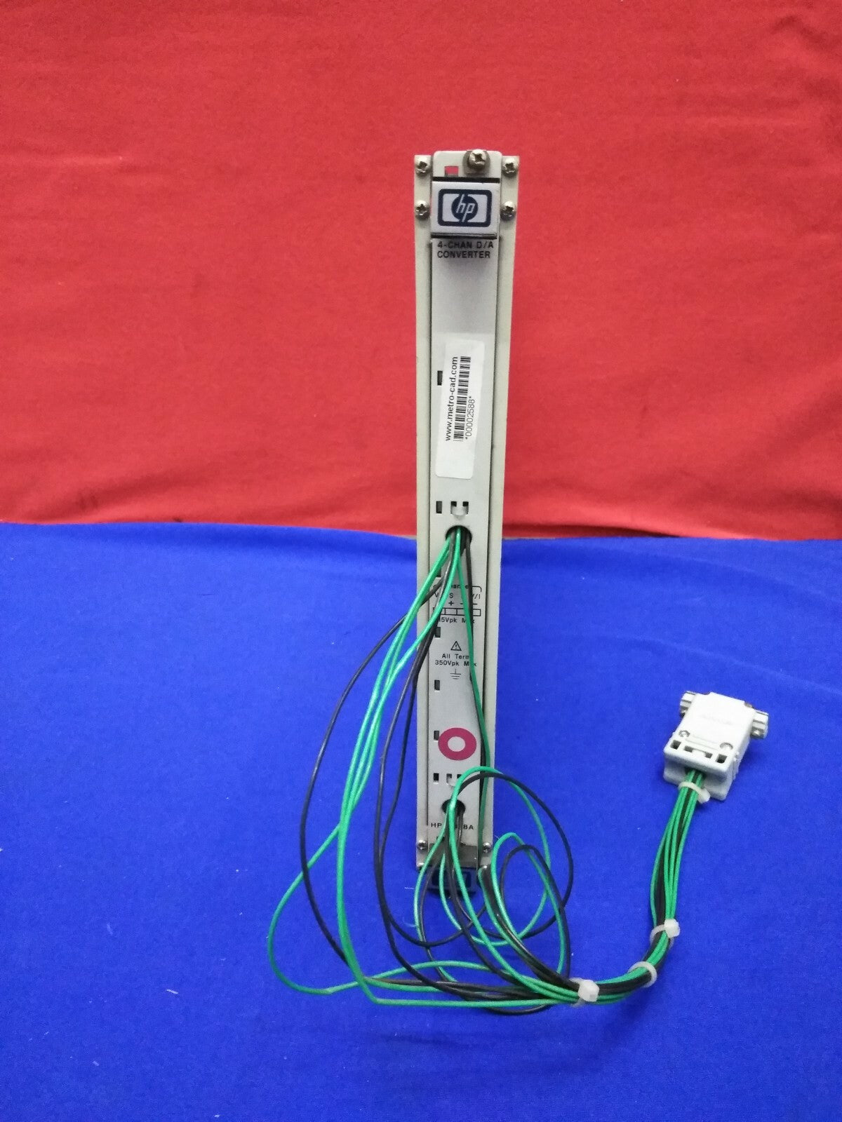 HP HEWLETT PACKARD E1328A, SN 3017A-02378, convertidor D/A de 4 canales 