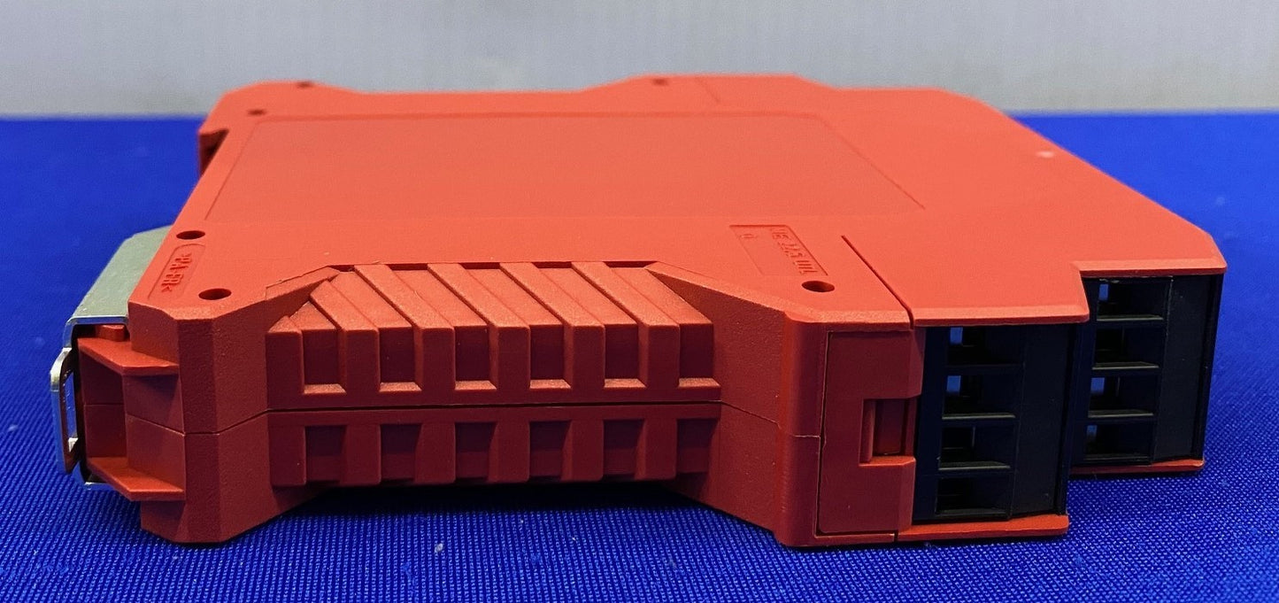 AB ALLEN BRADLEY GUARDMASTER® MSR132EP / 440R-E23097 SER A SAFETY RELAY