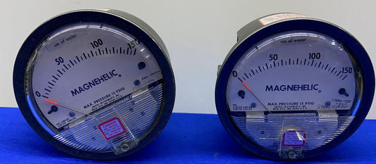 DWYER MAGNEHELIC 2000-150CM WATERDRUKMETER MAX PRESS 15 PSIG - 1 PARTIJ VAN 2
