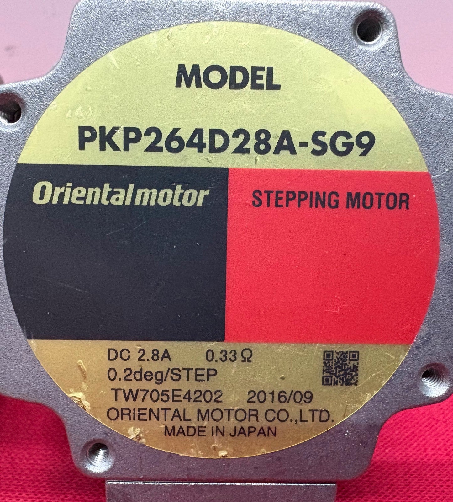 ORIENTAL MOTOR PKP264D28A-SG9 HIGH-TORQUE 2PH STEPPER MOTOR - 1 LOT QTY 2