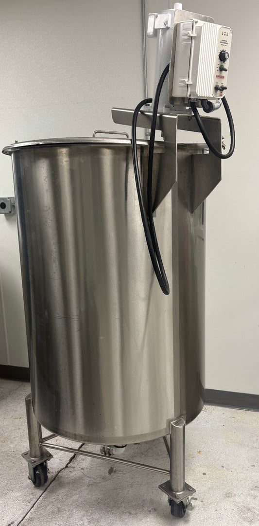 G&F MANUFACTURE SST-125G VERTICAL FINISH  MIXING TANK 125 GALLON W/AGITATOR