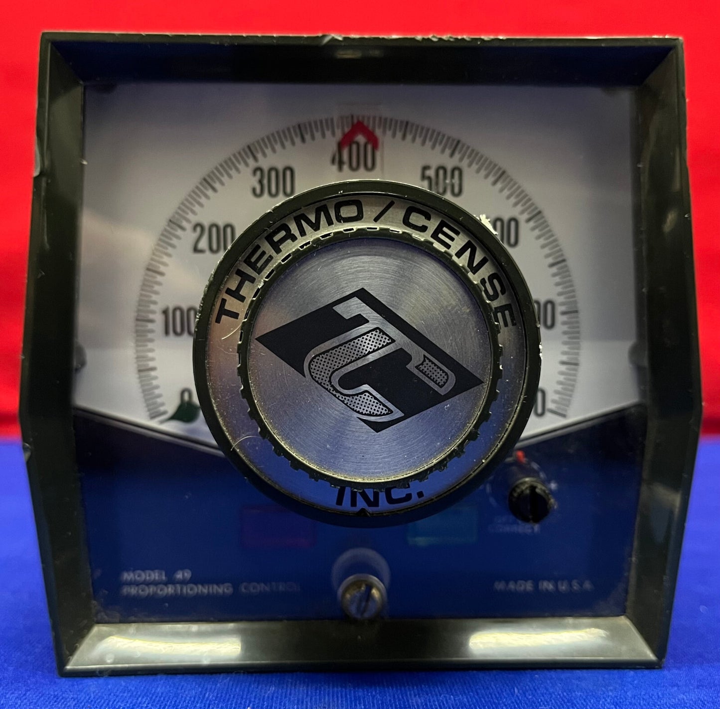 THERMO CENSE 49 CONTRÔLE DE DOSAGE