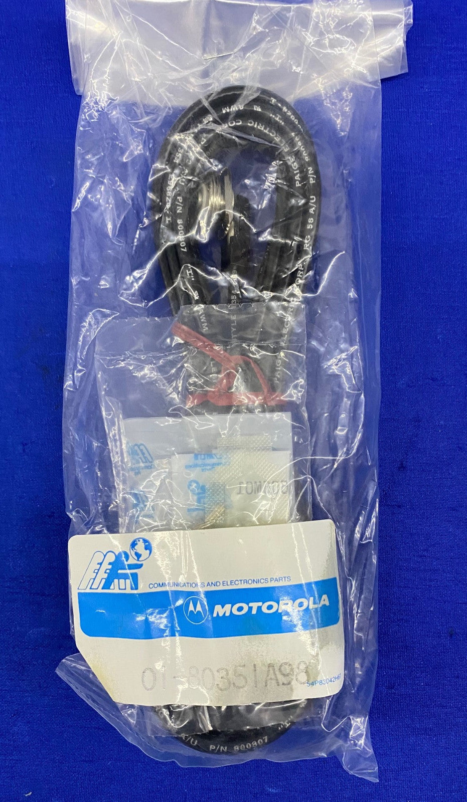 KIT DE MONTAGE D'ANTENNE MOTOROLA 01-80351A98 ET ANTENNE 01-80352A07