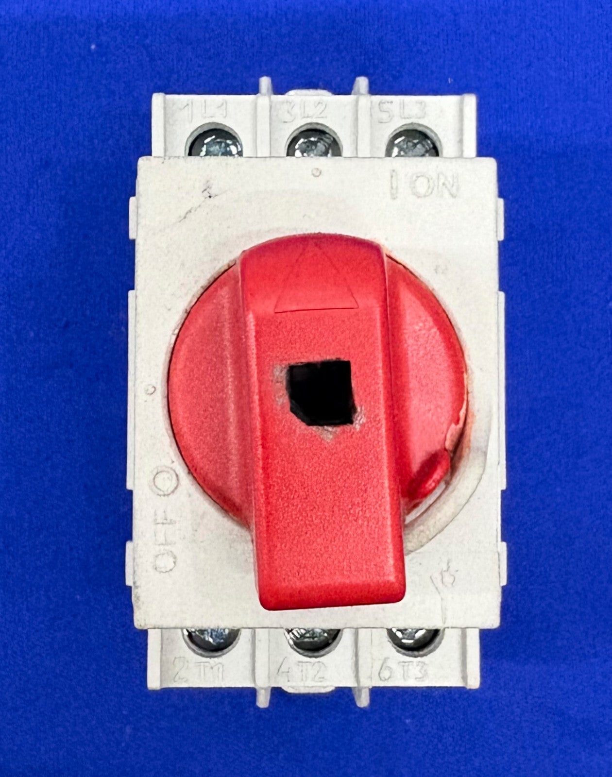 TECHNOELECTRIC SD1-032-RR / SD1 32A   3 PHASE HP 32A 600VAC DISCONNECT SWITCH