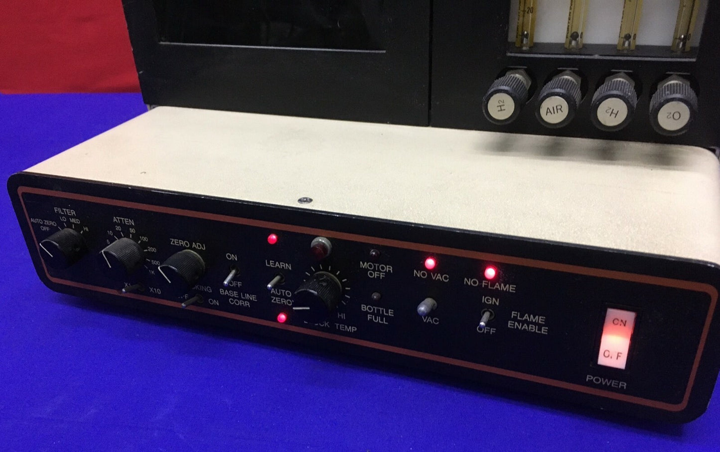 DETECTOR TRACOR 945LC DETECCIÓN H2 AIRE O2 116945-011 110VAC PIEZAS O REPARACIÓN 